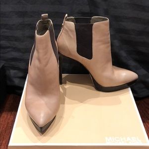 Michael Kors Boots- Heel bootie